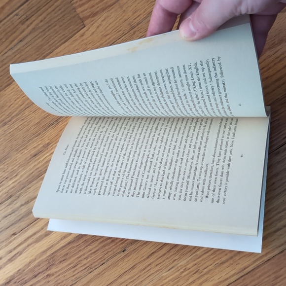 The Prince - Niccolo Machiavelli - Picture 4 of 5